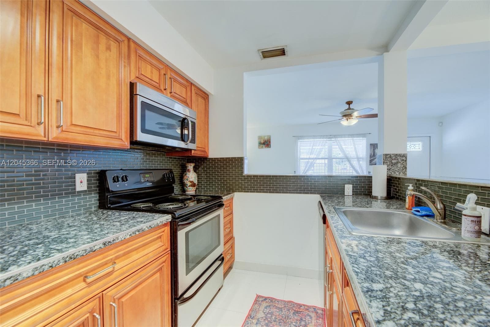 1520 N Andrews Ave, Fort Lauderdale FL 33311 photo 3