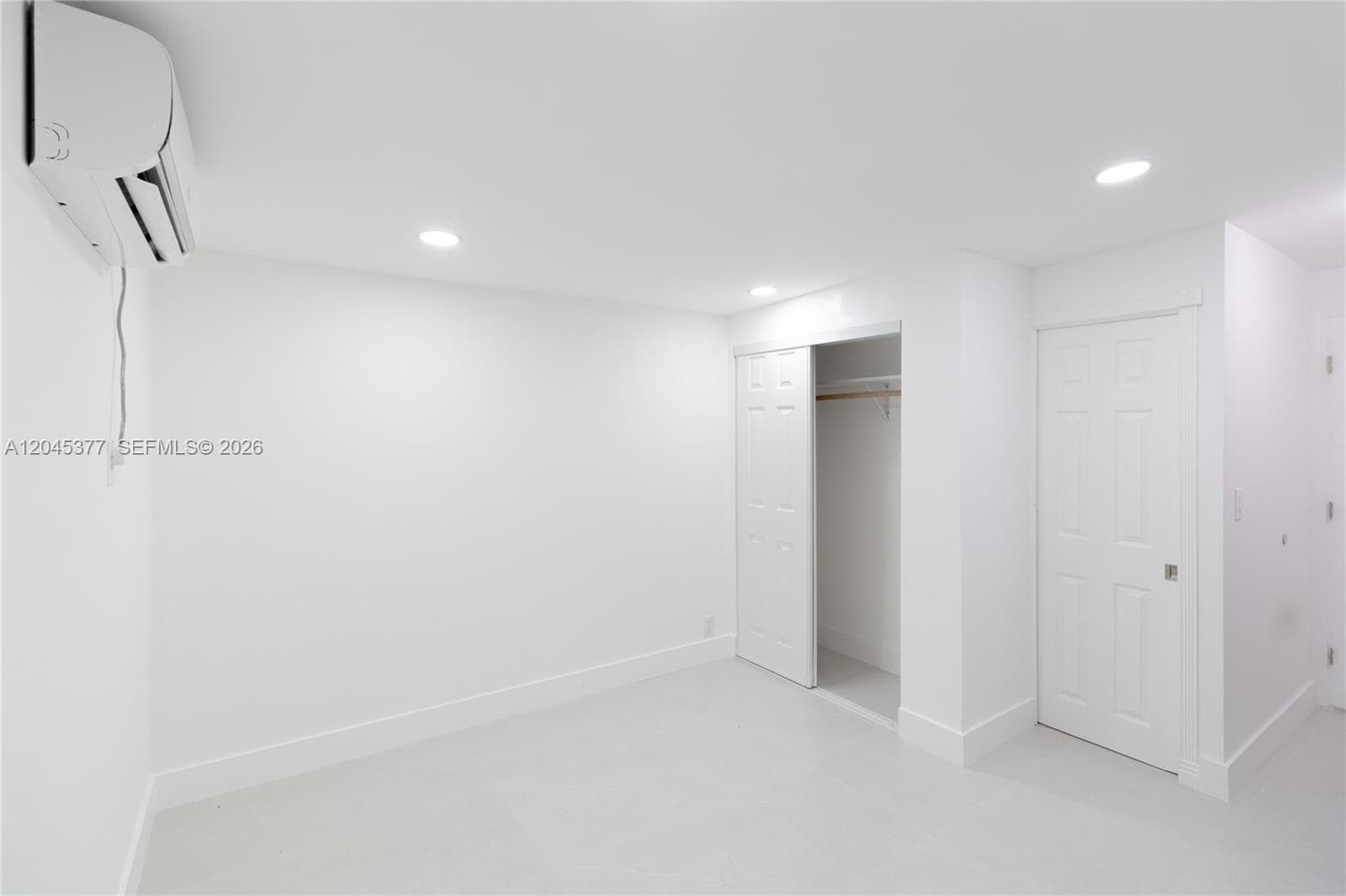5803 Buchanan St, Hollywood FL 33021 photo 5
