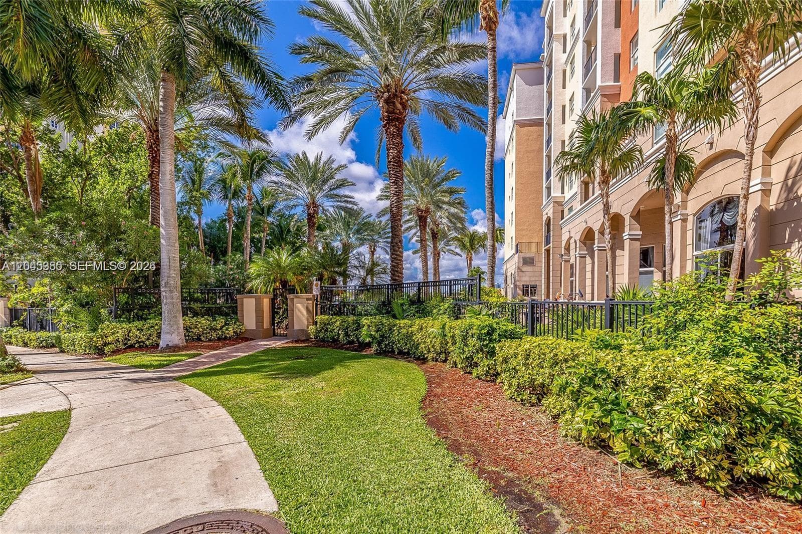 17150 N Bay Rd # 2222, Sunny Isles Beach FL 33160 photo 2