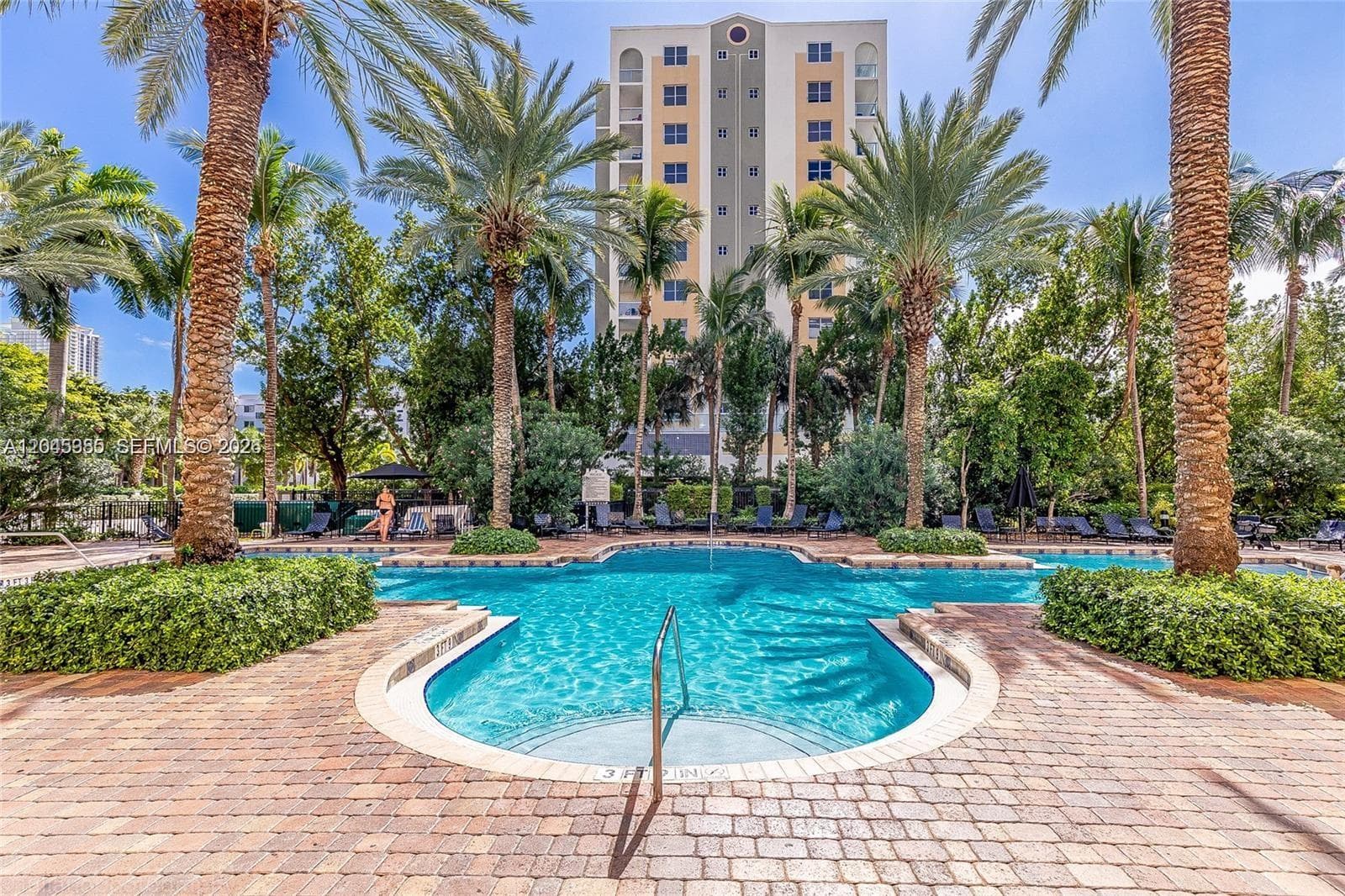 17150 N Bay Rd # 2222, Sunny Isles Beach FL 33160