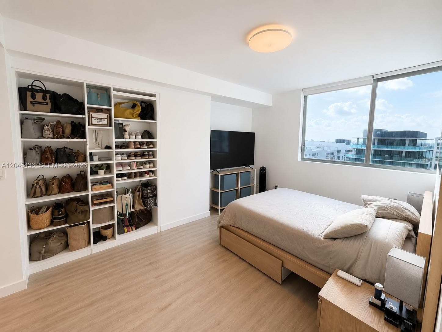 1600 SW 1st Ave # 906, Miami FL 33129 photo 3