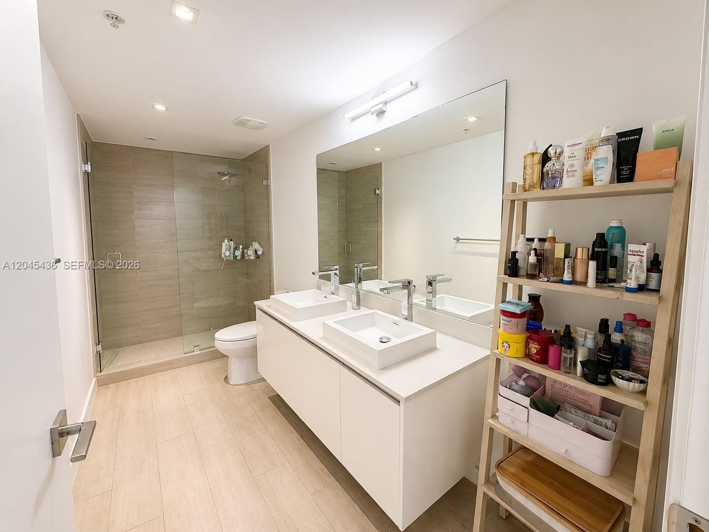 1600 SW 1st Ave # 906, Miami FL 33129 photo 4