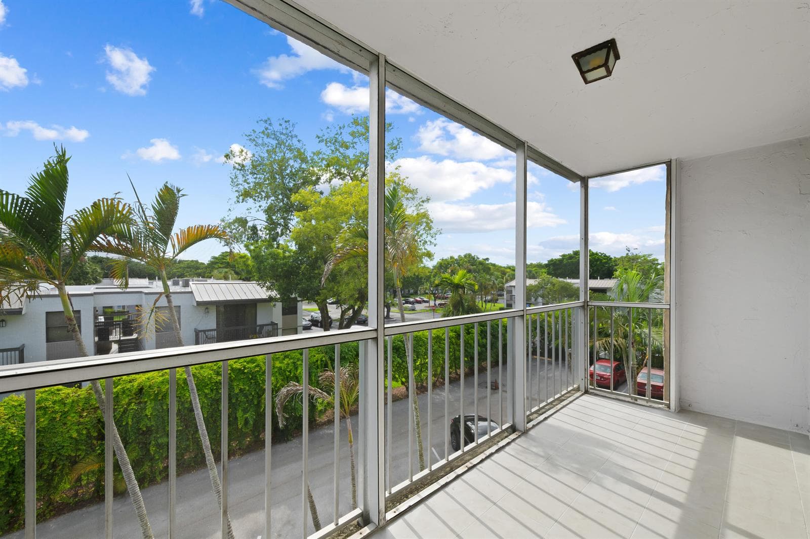 483 N Pine Island Road # C304, Plantation FL 33324 photo 4