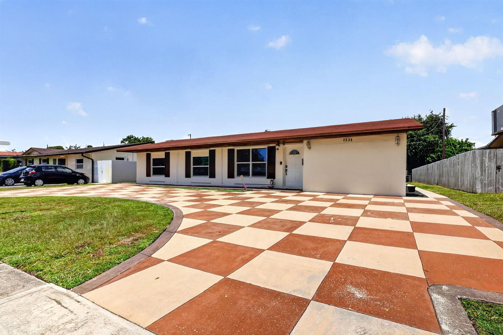 2220 N 47th Avenue, Hollywood FL 33021 photo 3