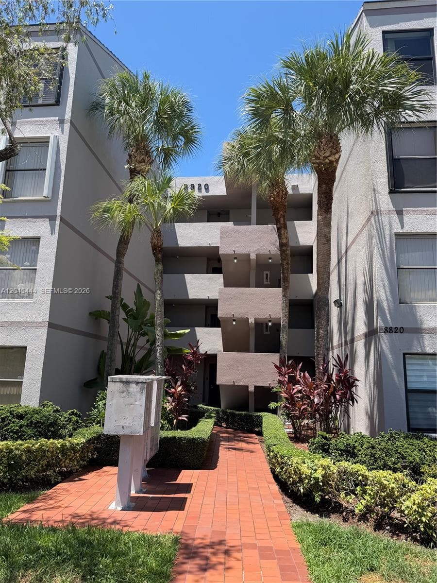 8820 SW 132nd Pl, Miami FL 33186