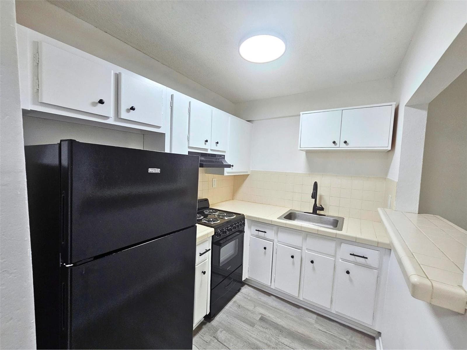 1300 NE 3rd Street # 23, Fort Lauderdale, FL 33301 photo 4