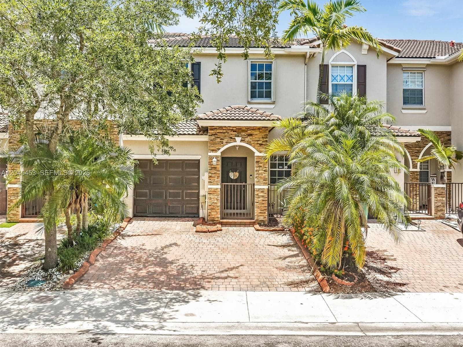 8887 SW 225th St, Cutler Bay FL 33190