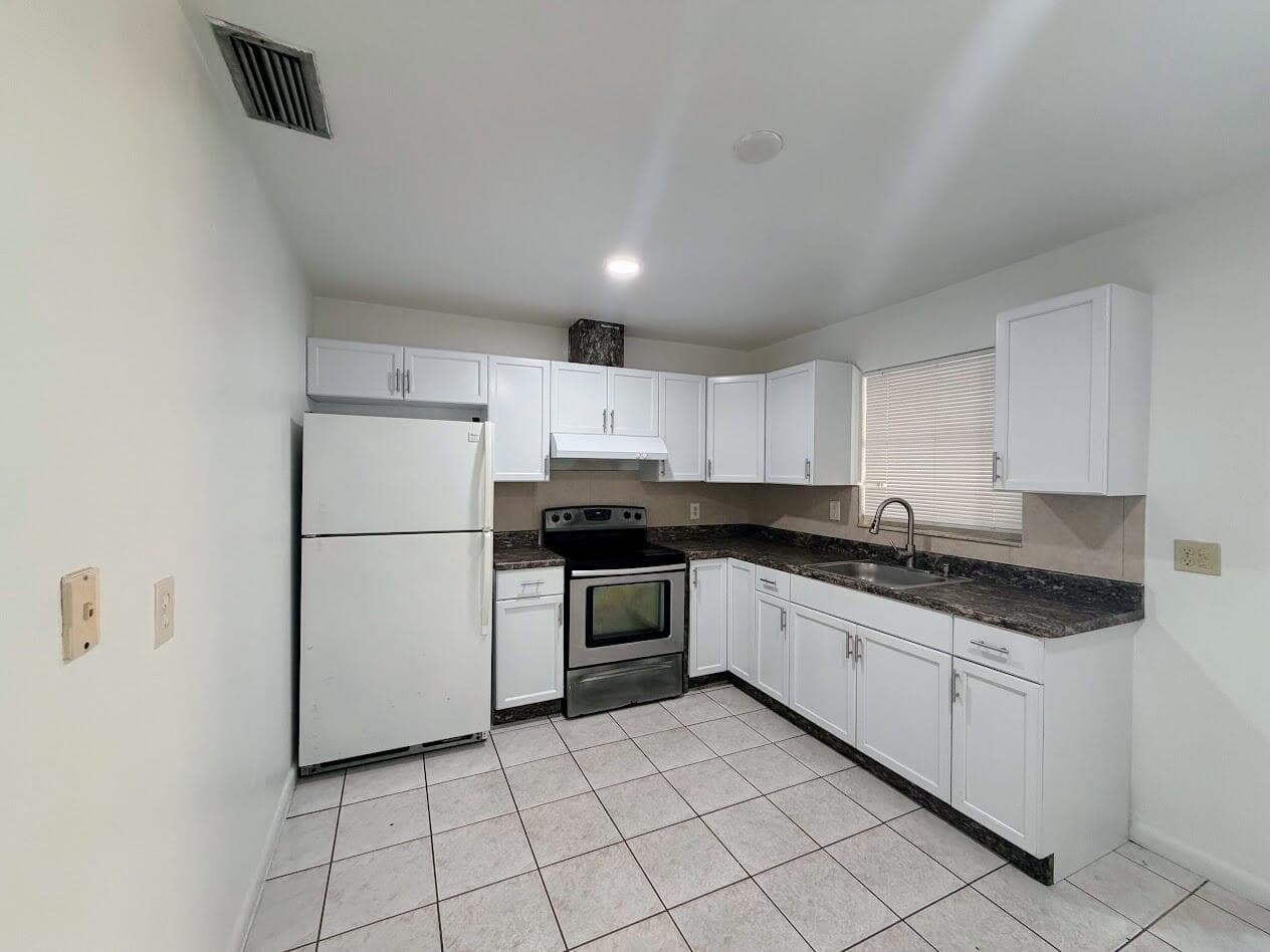 5899 Mango Road, West Palm Beach FL 33413