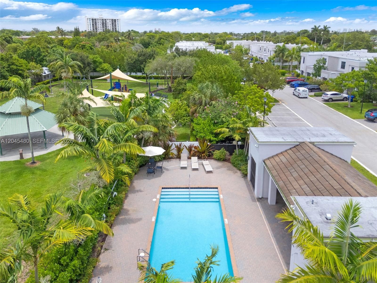 387 NW 17th St, Fort Lauderdale FL 33311 photo 5