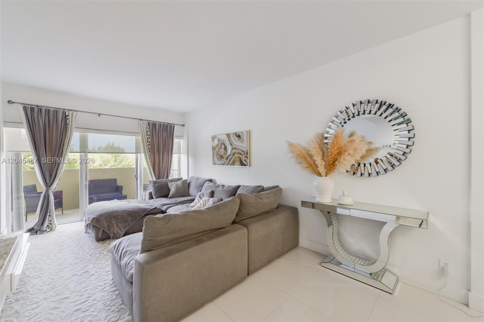 880 NE 69th St # 5L, Miami, FL 33138 photo 3