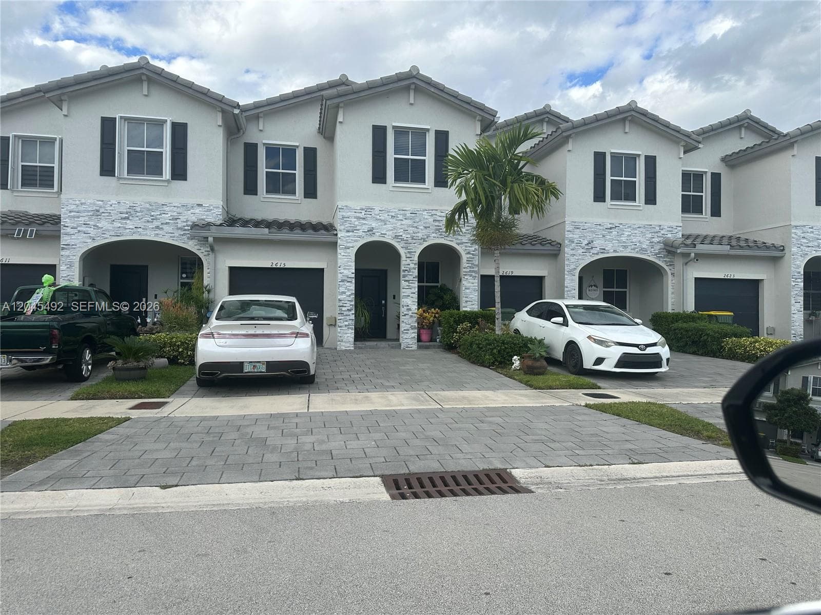 2615 SE 12th St, Homestead FL 33035 photo 2