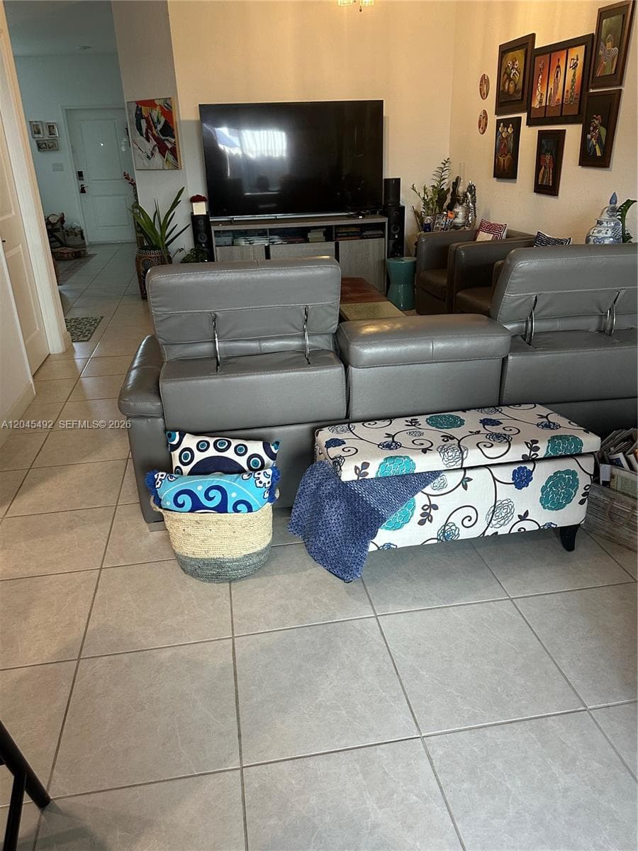 2615 SE 12th St, Homestead FL 33035 photo 5