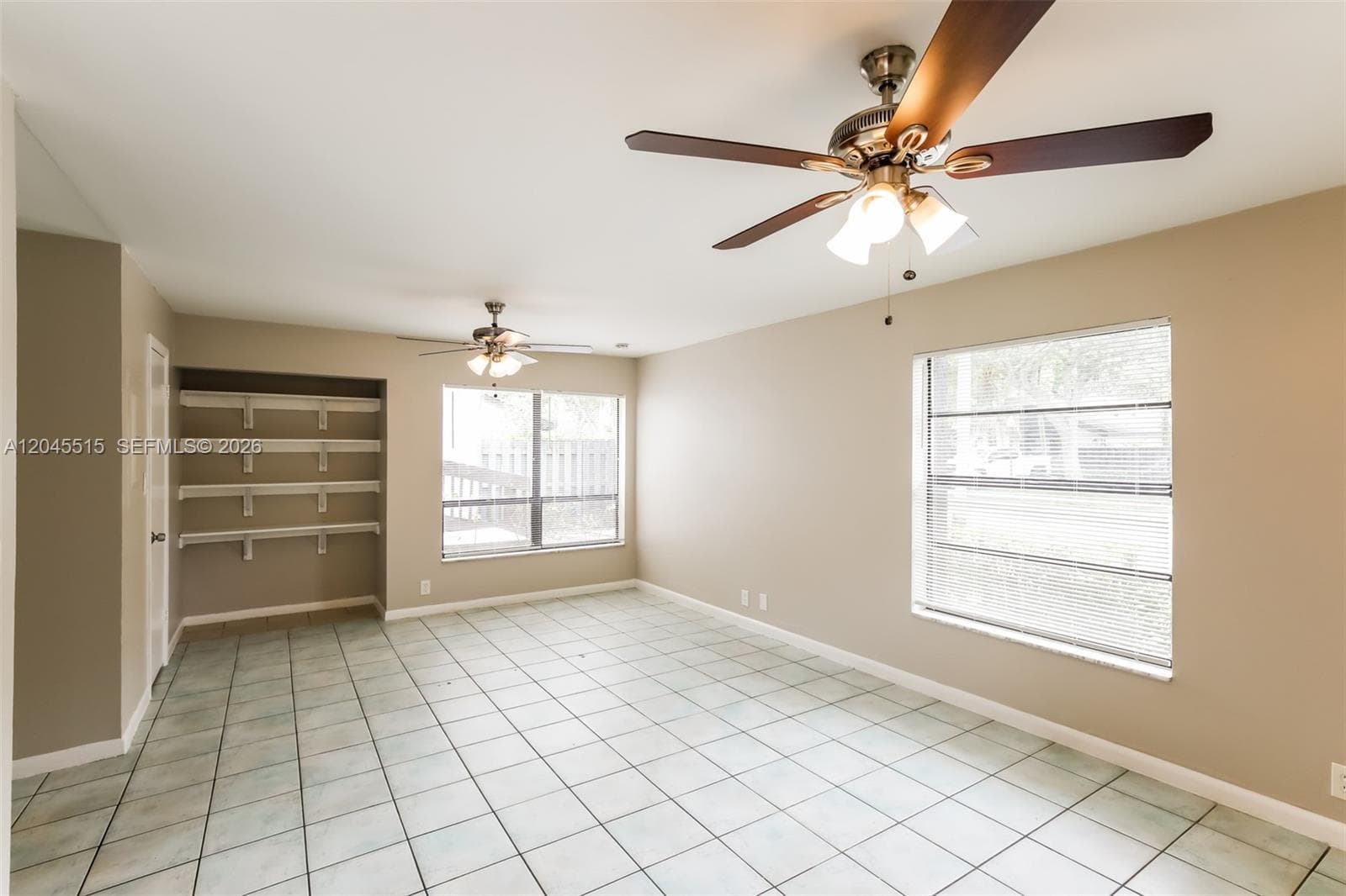 1430 W Sandpiper Cir, Pembroke Pines FL 33026 photo 4