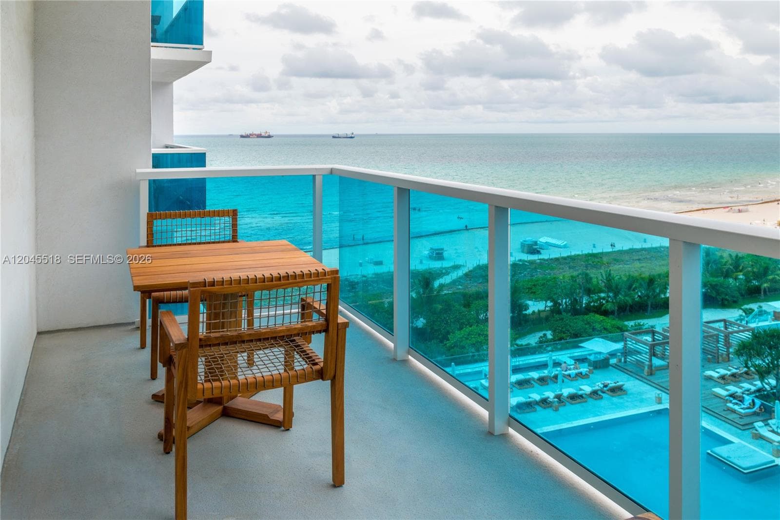 102 24th St # 1110, Miami Beach, FL 33139 photo 5