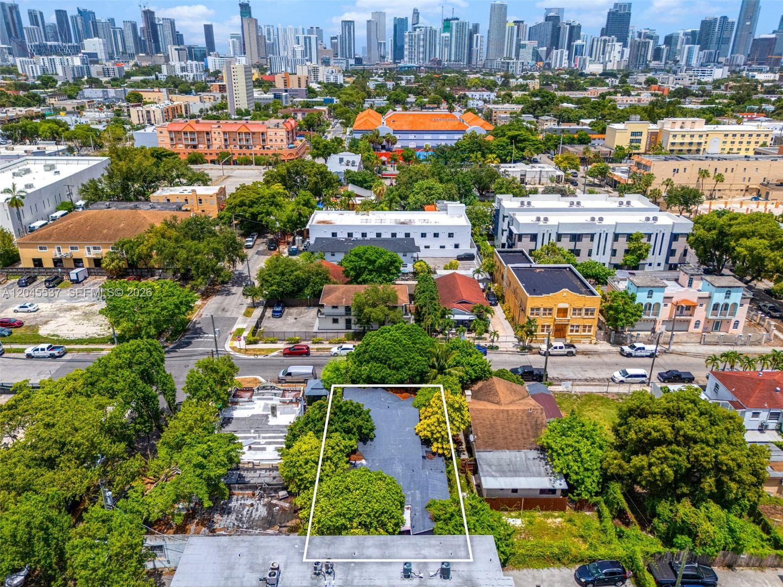 210 SW 13th Ave, Miami FL 33135 photo 5