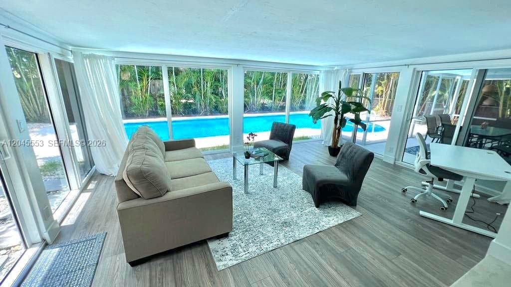 262 Bombay Ave, Lauderdale By The Sea FL 33308 photo 5