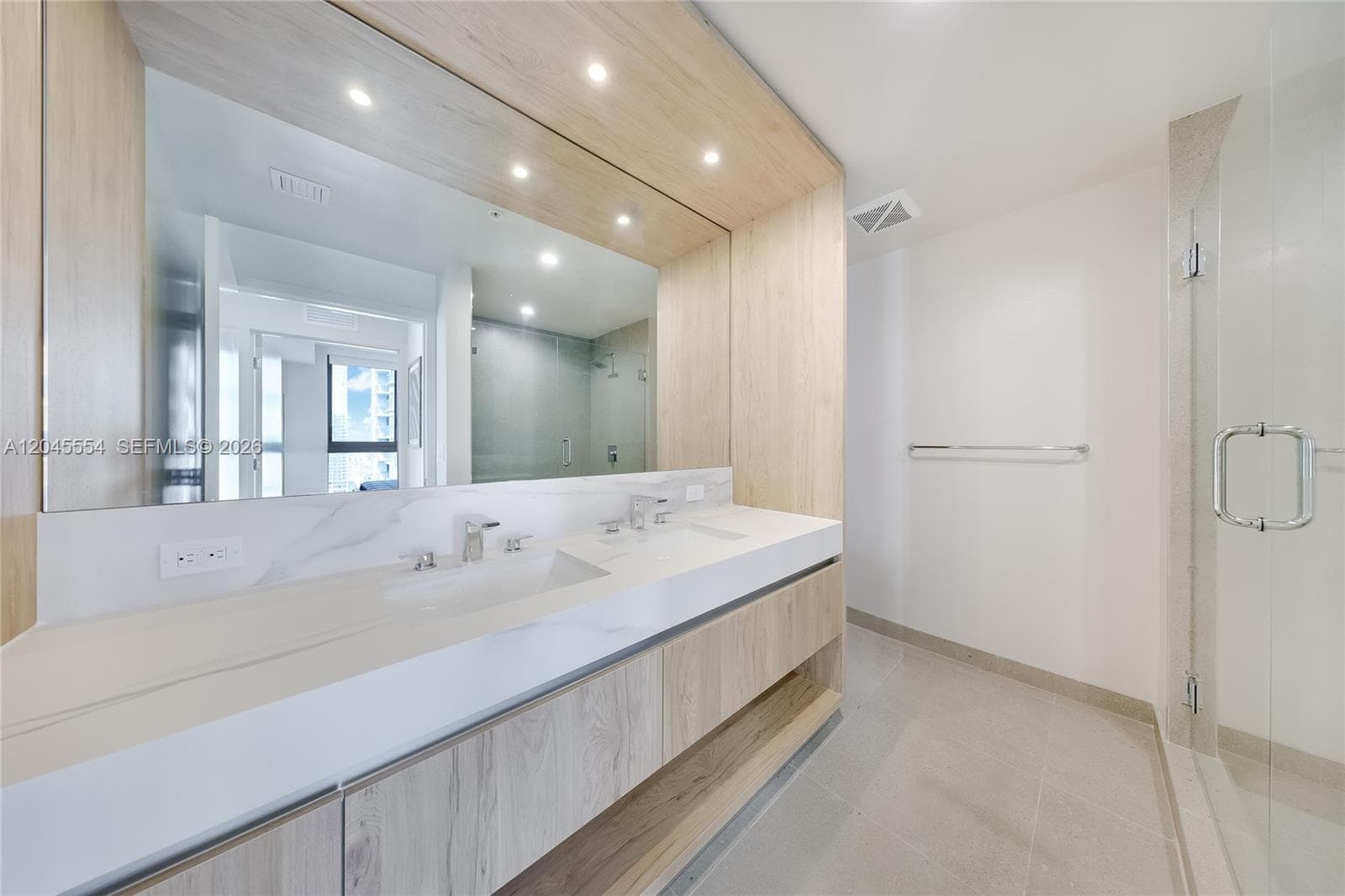 11 NE 6th St # 3209, Miami FL 33132 photo 4