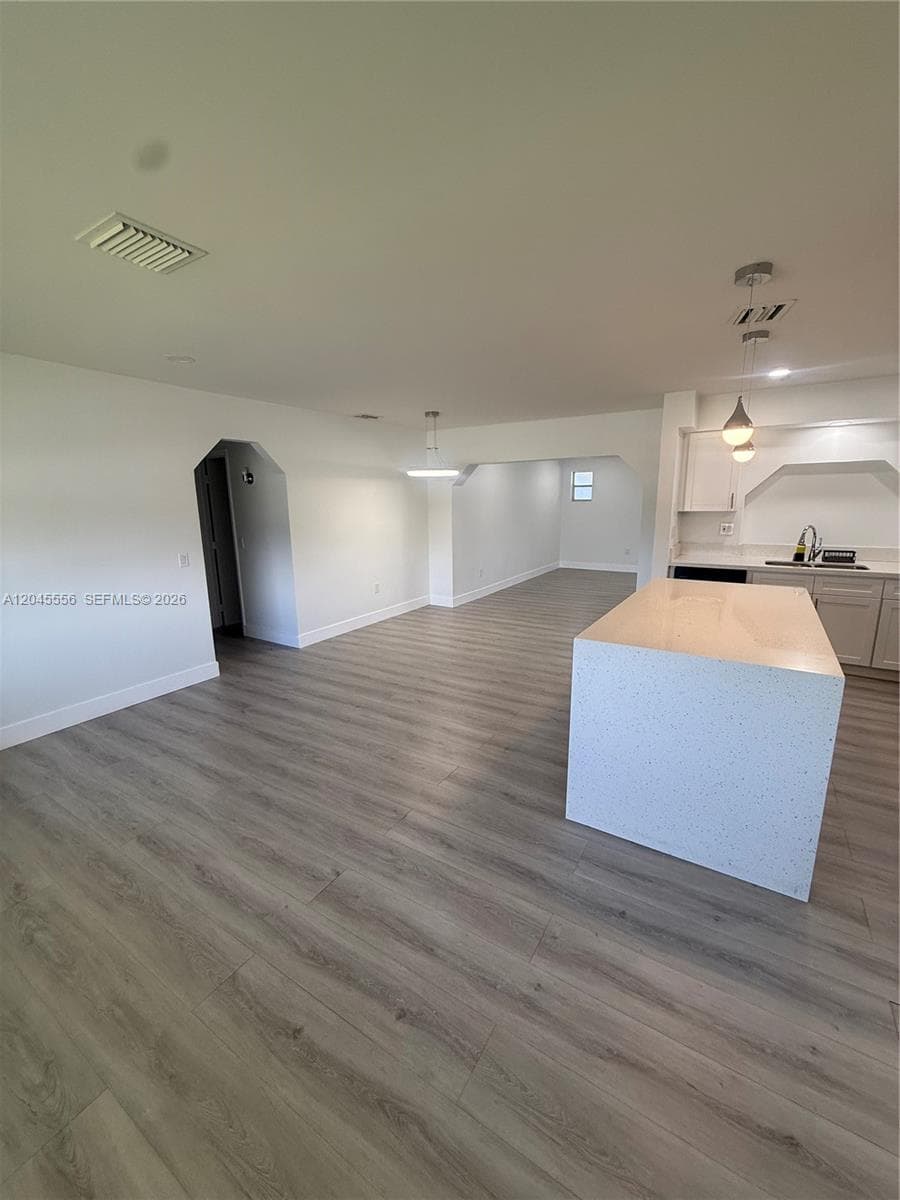 8720 NW 11th St, Pembroke Pines FL 33024 photo 2