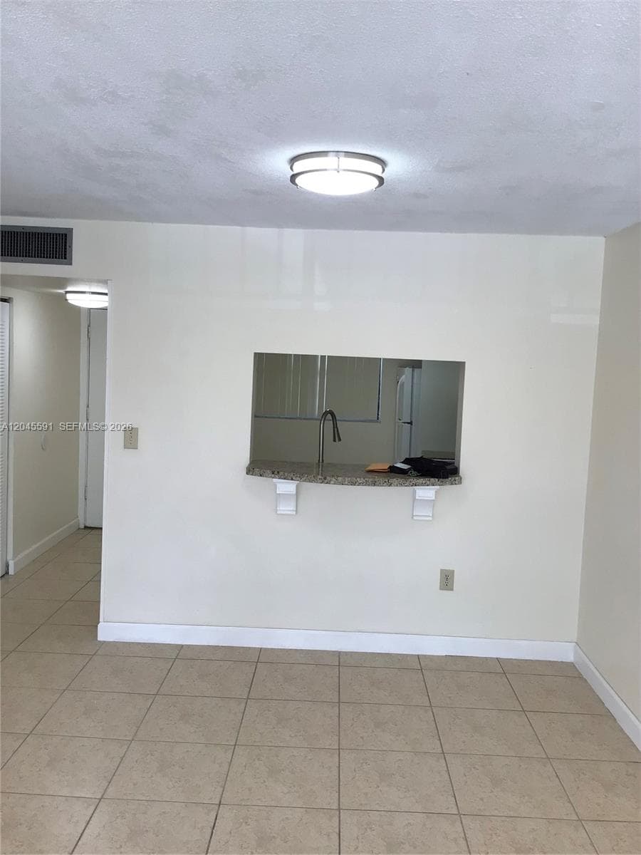 10975 SW 107th St # 302, Miami FL 33176 photo 5