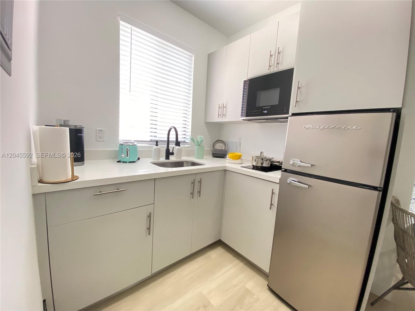 1553 SW 7th St # 15, Miami, FL 33135 photo 2