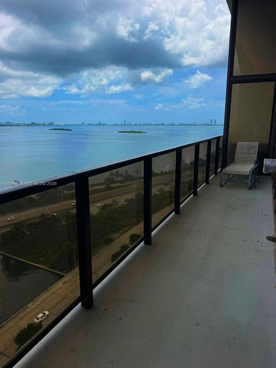 600 NE 36 St # PH22, Miami, FL 33137 photo 5