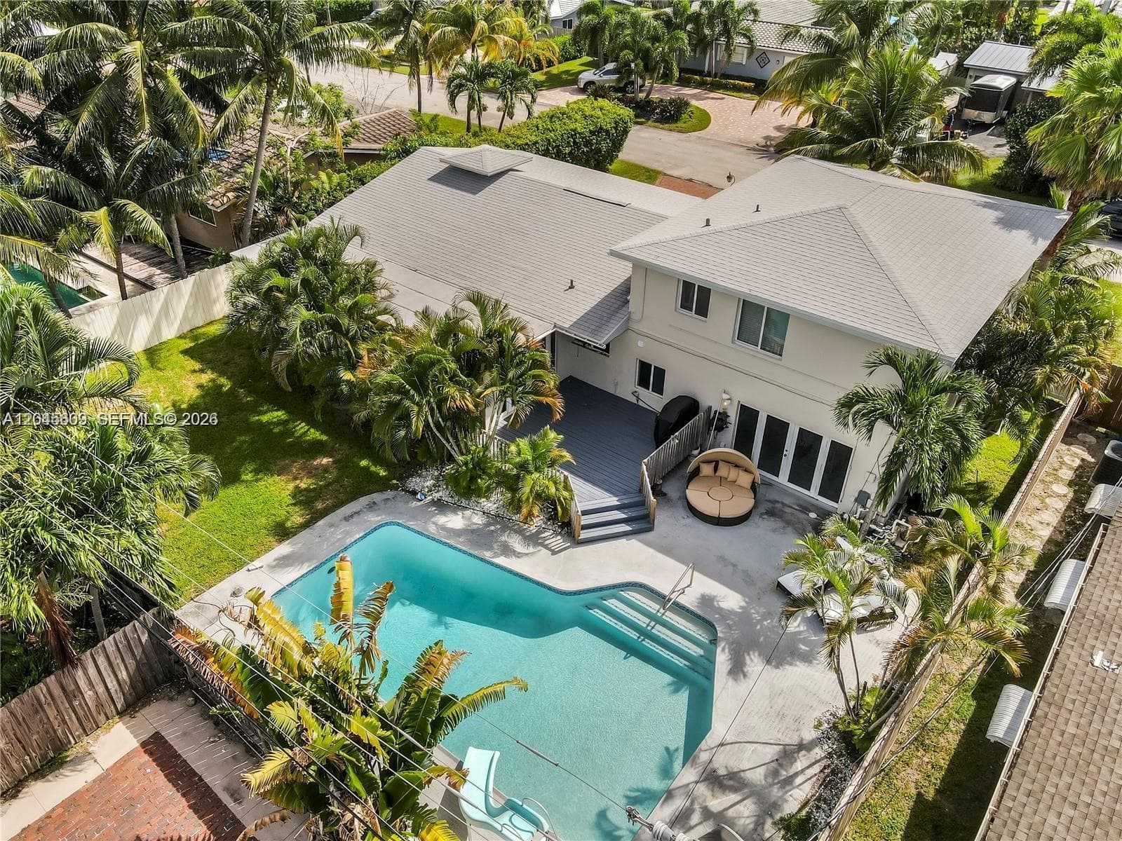 5211 NE 17th Ave, Fort Lauderdale FL 33334
