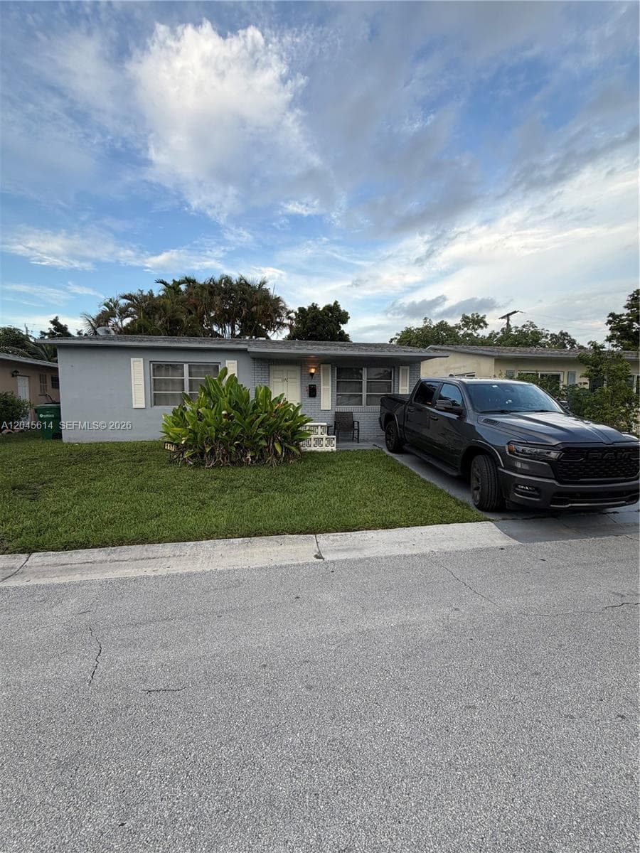 1170 NW 66th Ter, Margate FL 33063 photo 3