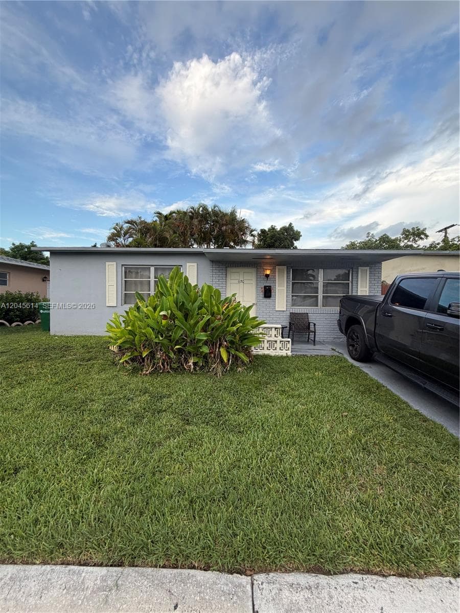 1170 NW 66th Ter, Margate FL 33063