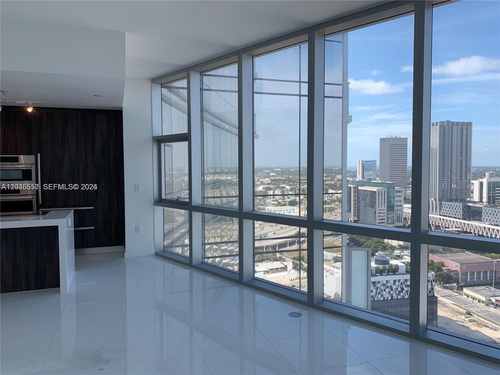 851 NE 1st Ave # 2702, Miami FL 33132 photo 5