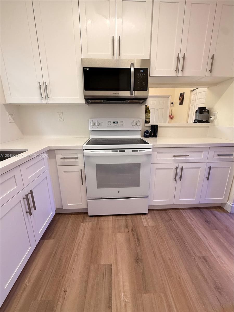 2361 NW 96th Ter # 18H, Pembroke Pines FL 33024 photo 4