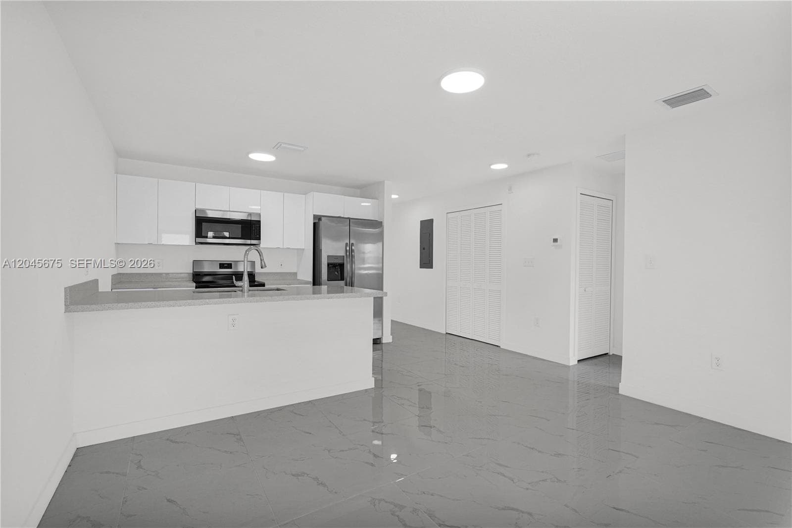 2731 NW 44th St # 2731, Miami FL 33142 photo 3
