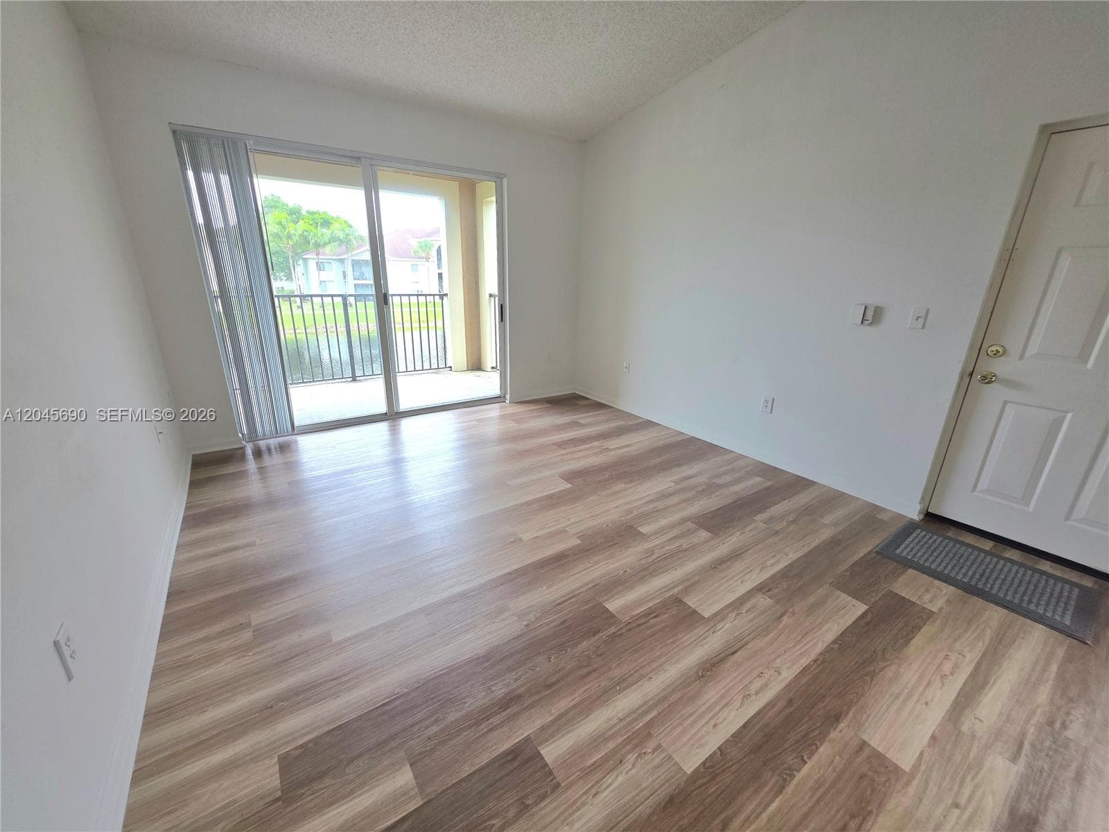 8070 N Nob Hill Rd # 208, Tamarac FL 33321 photo 3