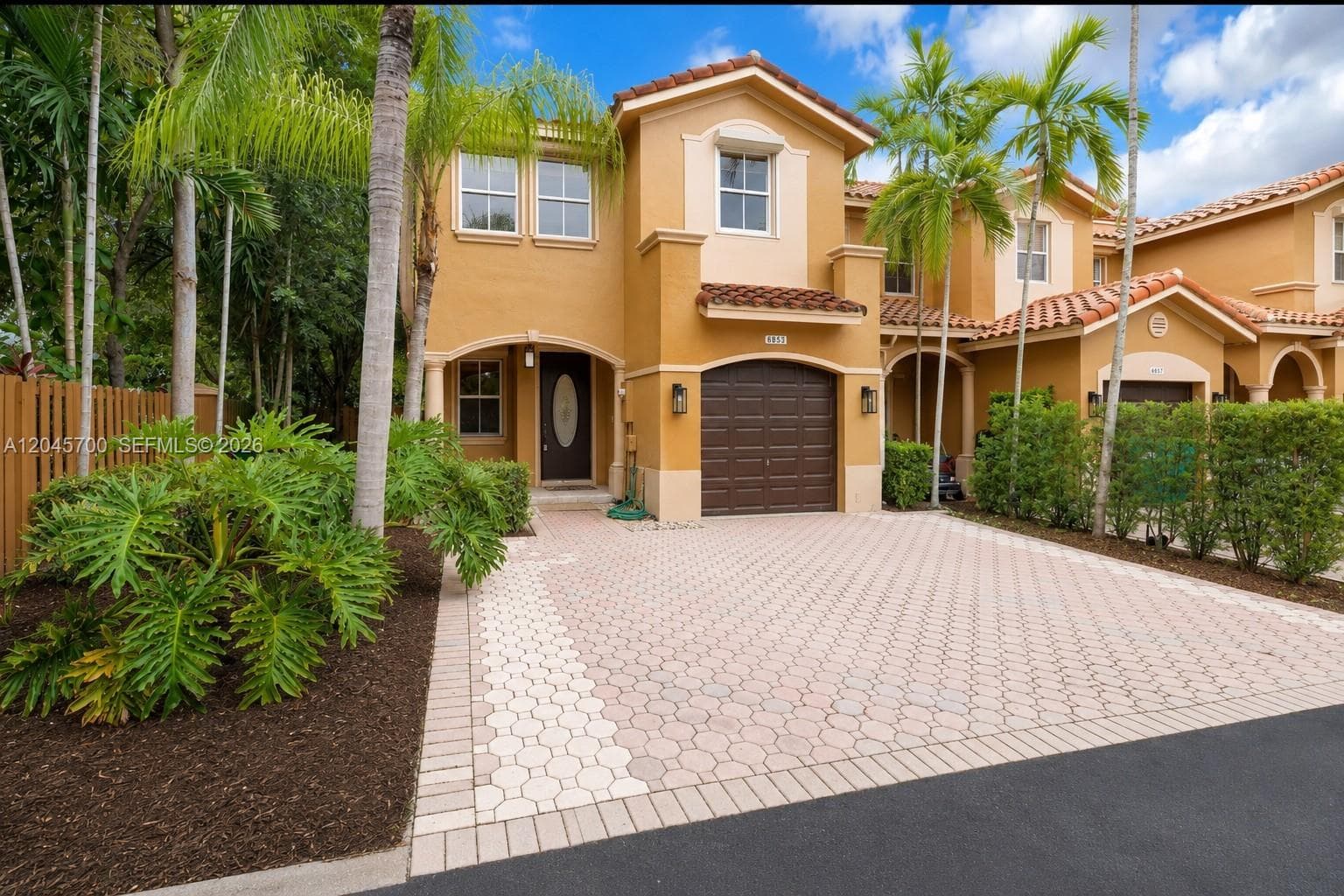 8853 SW 108th Pl, Miami FL 33176