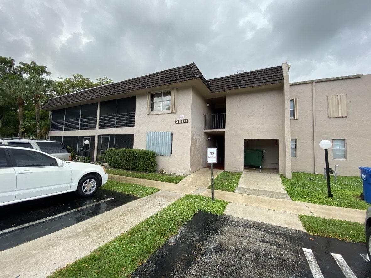 2810 Riverside Drive # 201-4, Coral Springs FL 33065