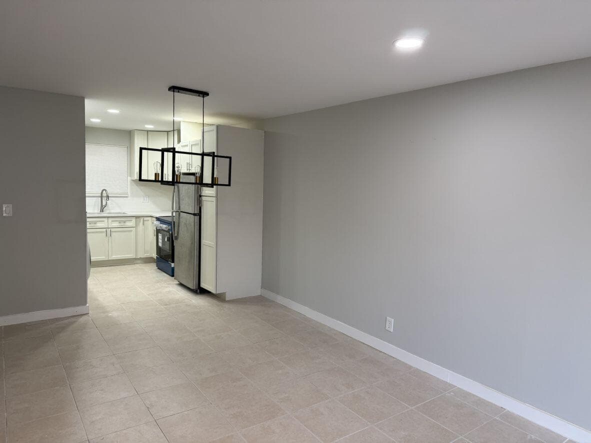 2810 Riverside Drive # 201-4, Coral Springs FL 33065 photo 4