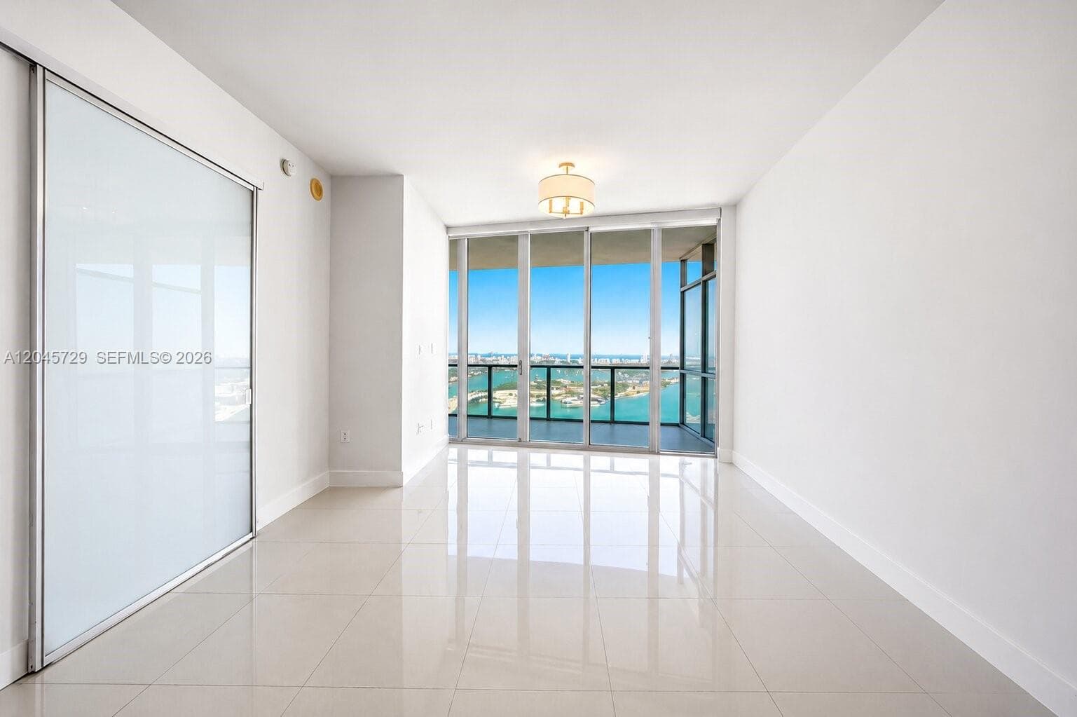 1100 Biscayne Blvd # 4402, Miami FL 33132 photo 4