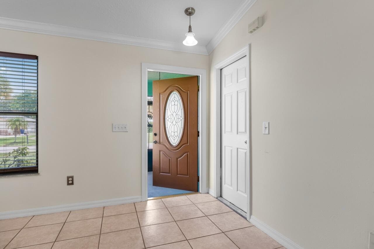 1636 NE Darlich Avenue, Jensen Beach FL 34957 photo 5
