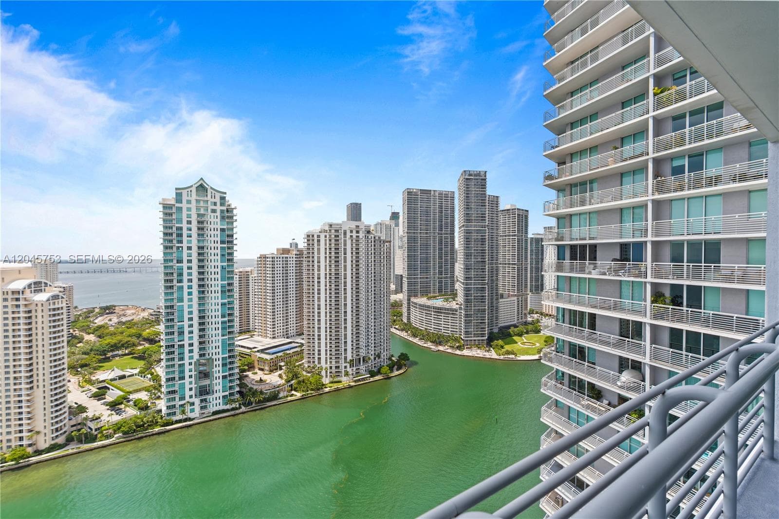 335 S Biscayne Blvd # 3503, Miami FL 33131 photo 2