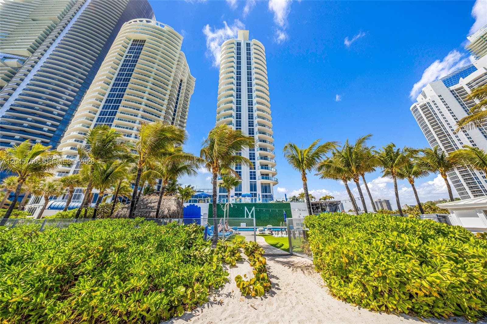 18683 Collins Ave # 1610, Sunny Isles Beach FL 33160 photo 4