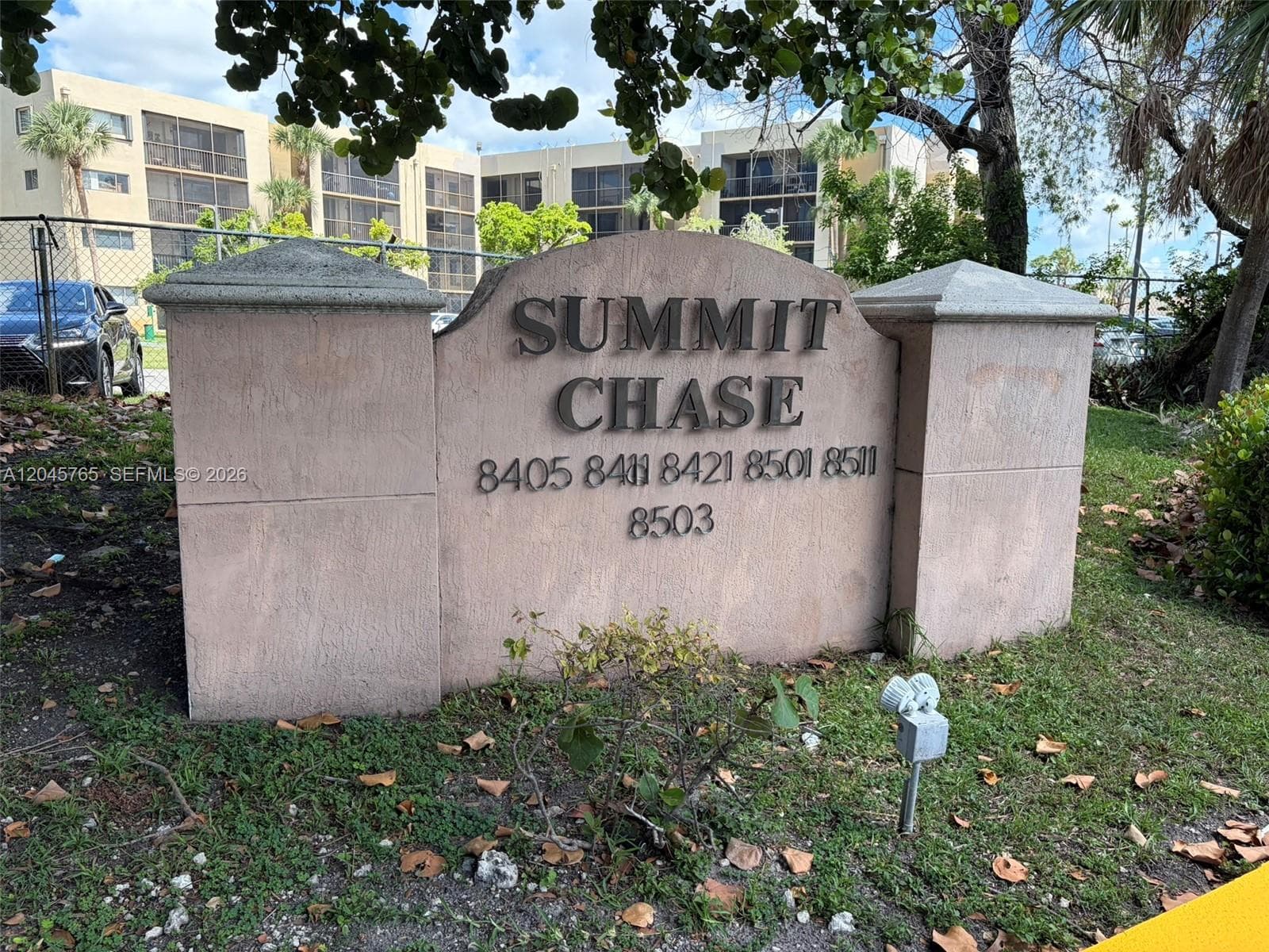 8411 NW 8th St # 206, Miami FL 33126