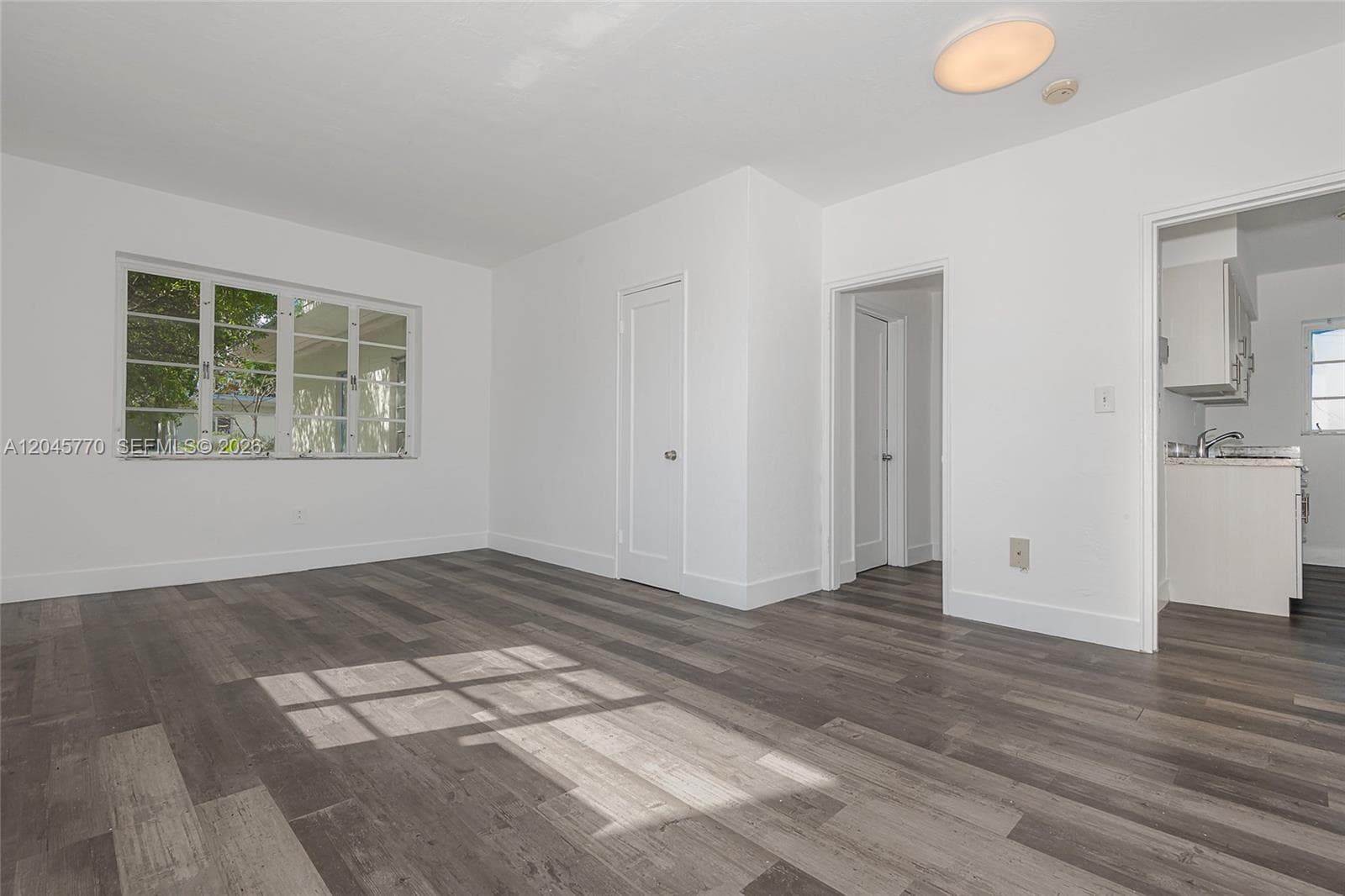 8340 Crespi Blvd # 20, Miami Beach FL 33141