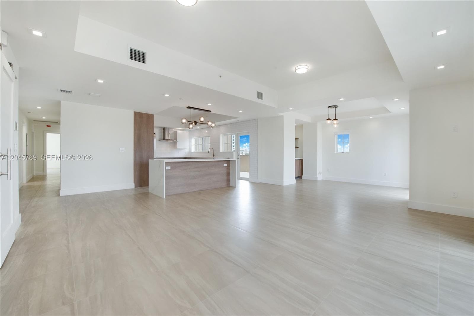 120 Salamanca Ave PH, Coral Gables FL 33134 photo 2