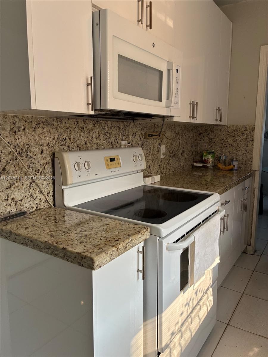 1445 NE 174th St, North Miami Beach, FL 33162 photo 4