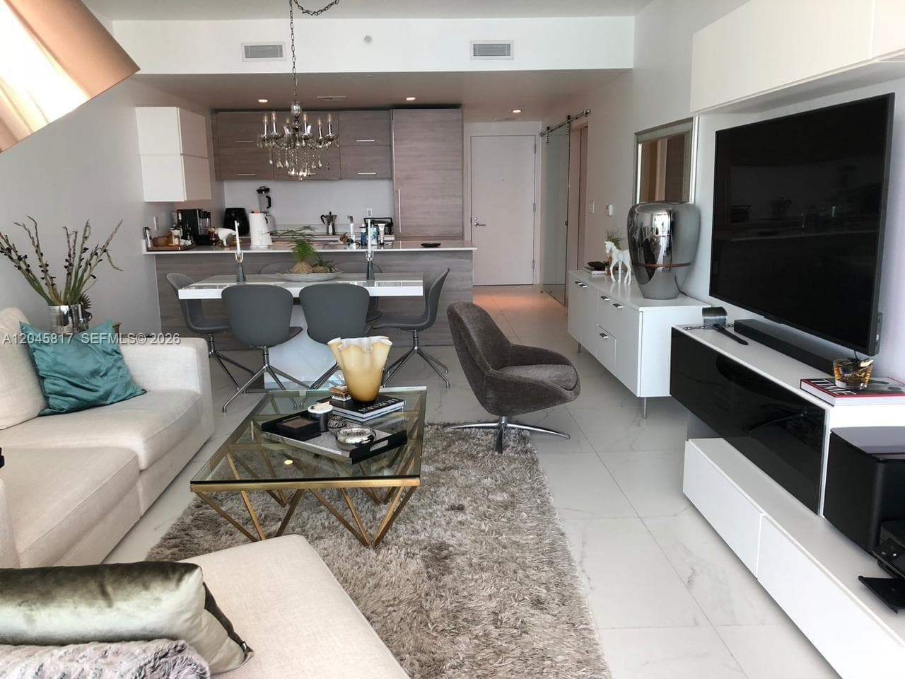 1300 S Miami Ave # 3703, Miami FL 33130 photo 2