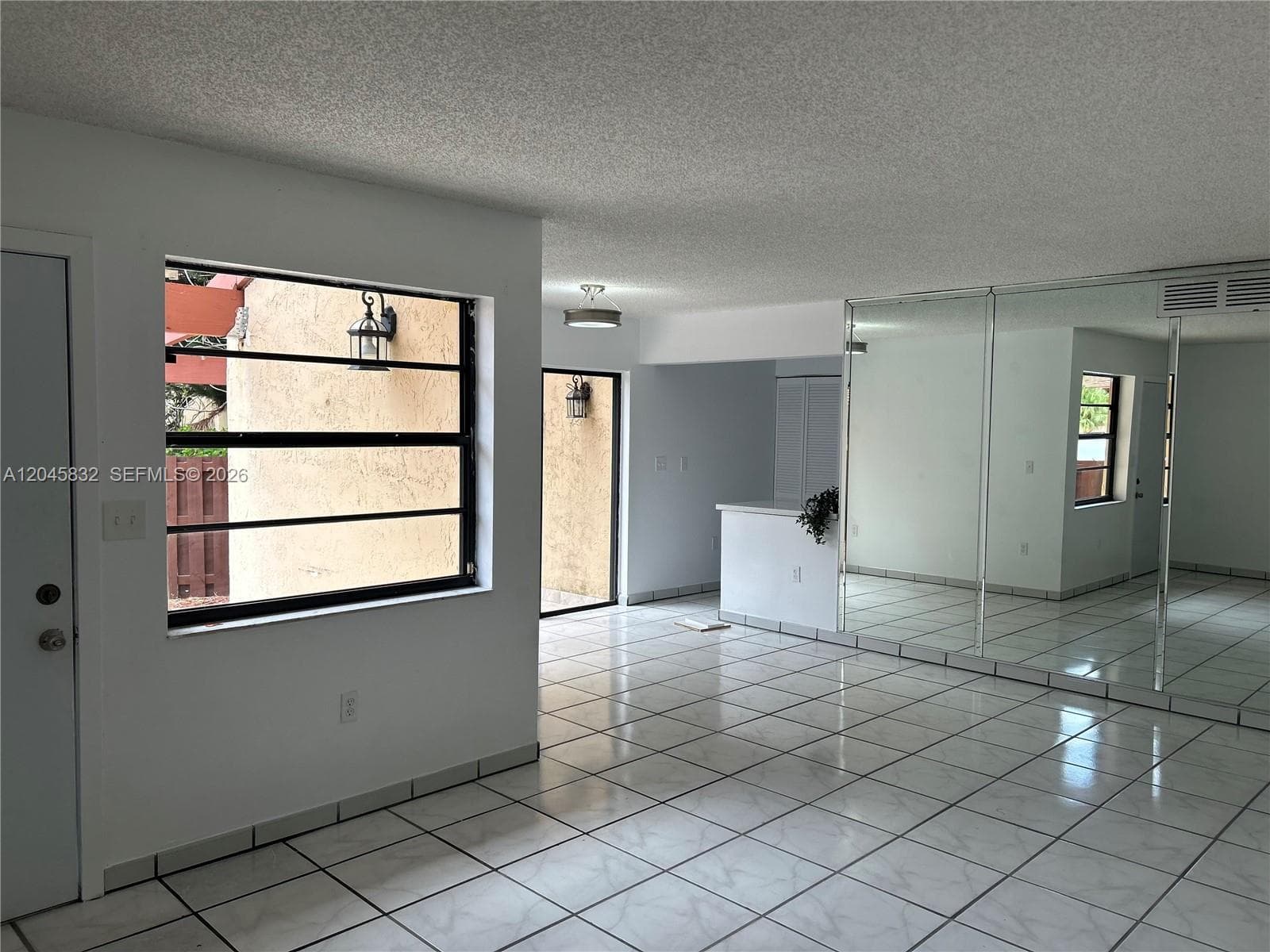 301 W Park Dr # 101-11, Miami FL 33172 photo 3