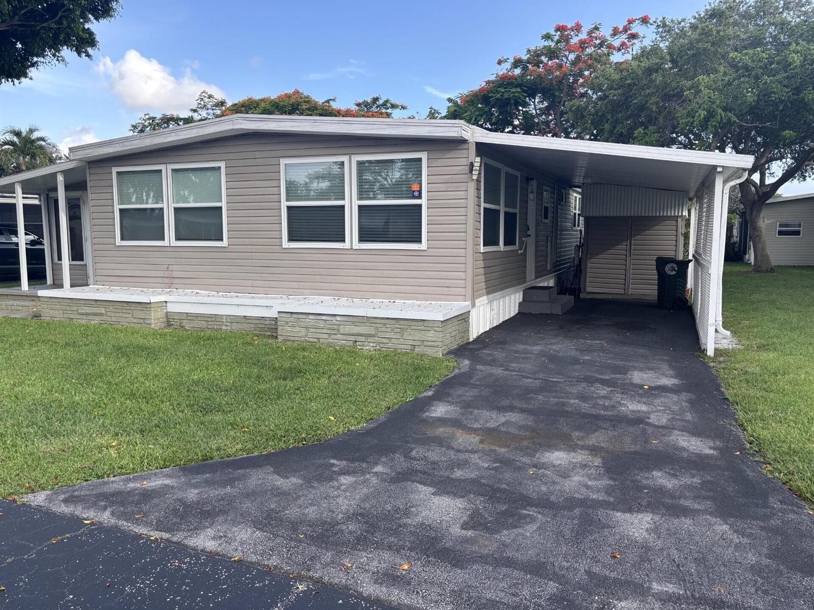 4530 NW 68th Court, Coconut Creek FL 33073 photo 2