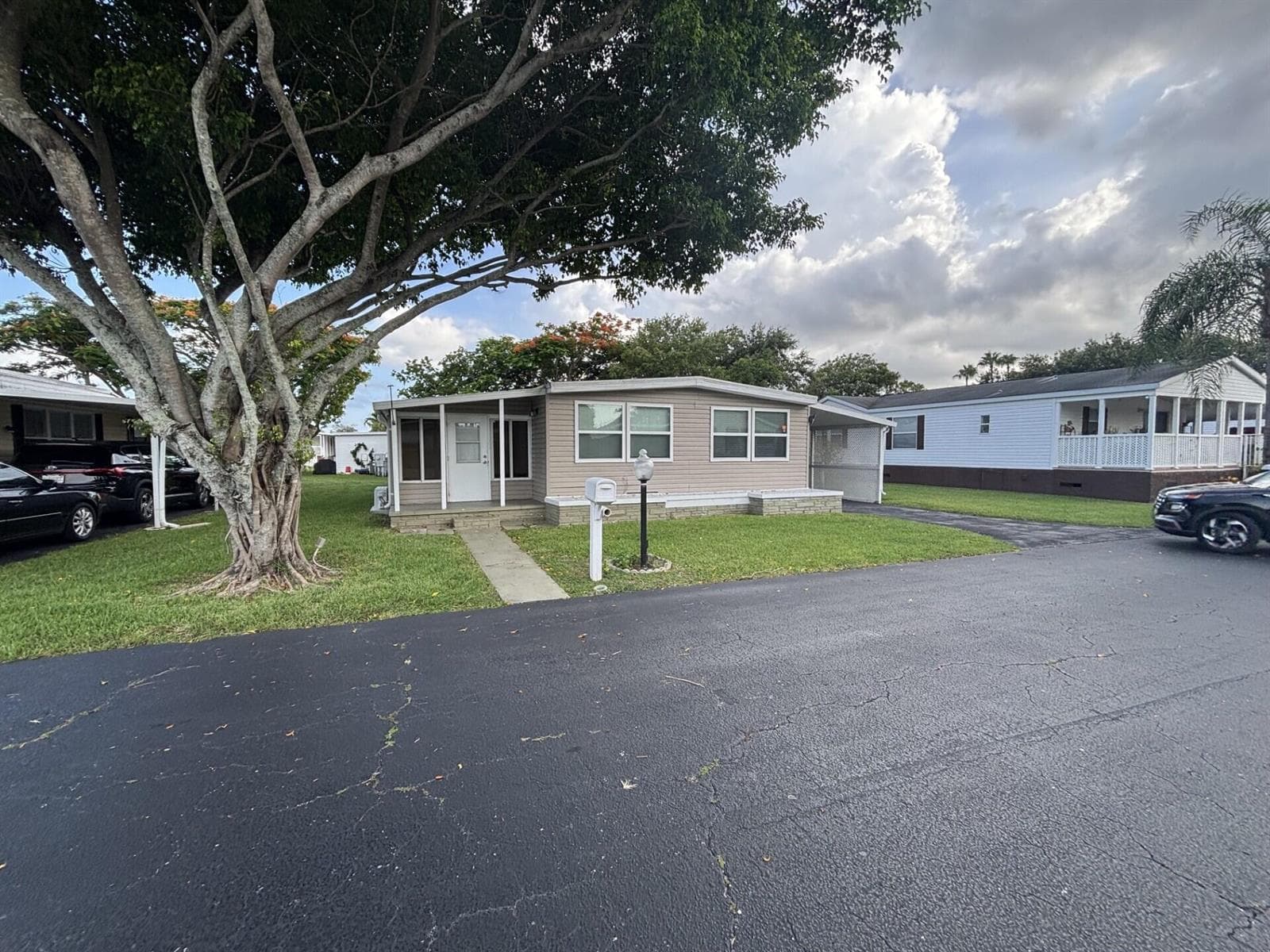 4530 NW 68th Court, Coconut Creek FL 33073