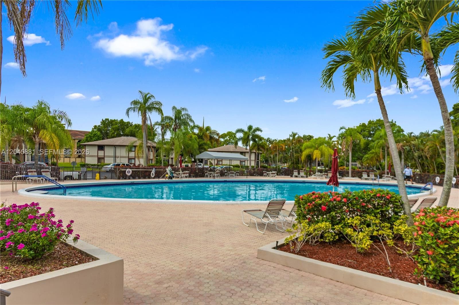 9930 S Belfort Cir # 105, Tamarac FL 33321