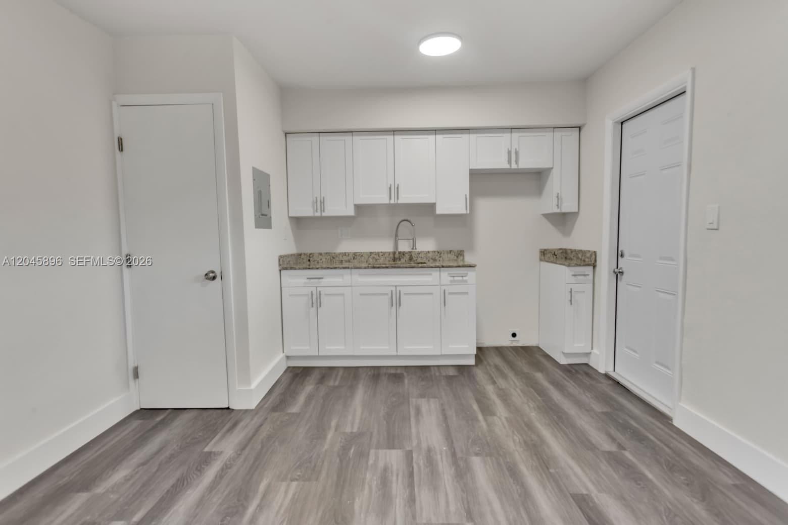 1430 NW 2nd Ave # 2, Florida City, FL 33034 photo 3