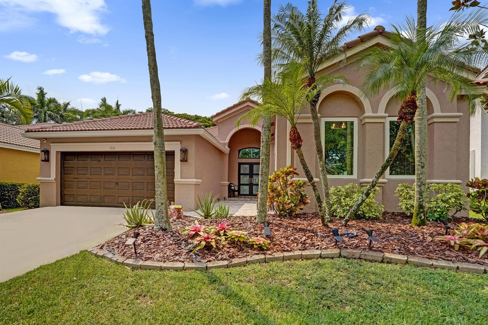 706 Tulip Circle, Weston FL 33327